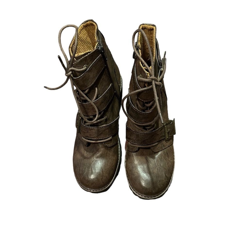 BOC BOOTS‎ SIZE 8